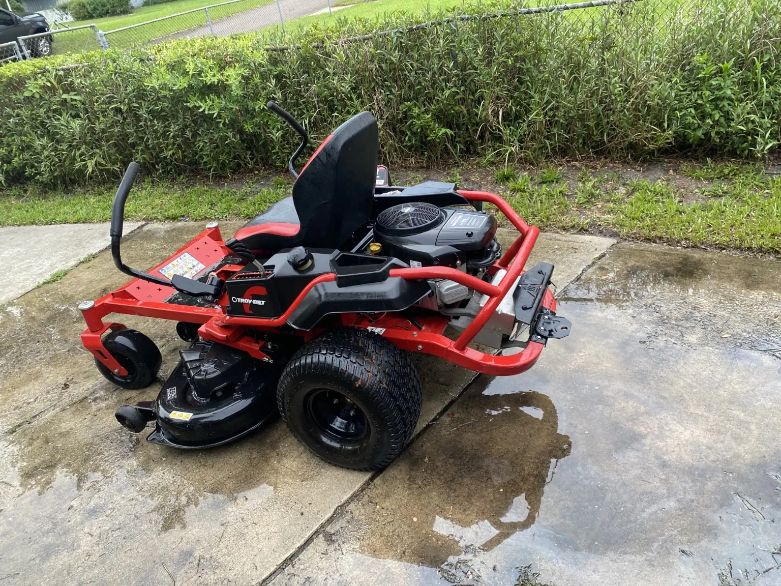Commercial lawn care in Jacksonville